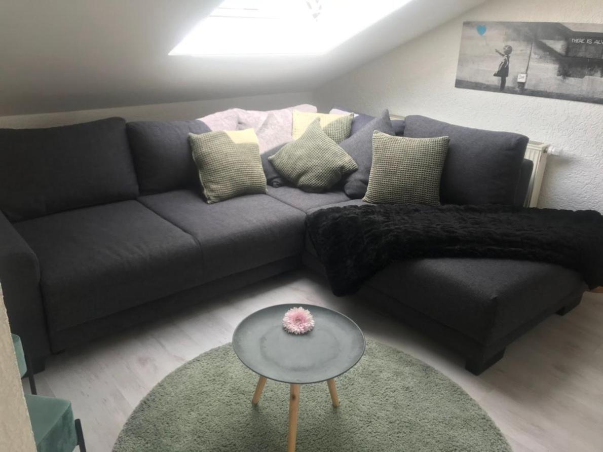 Ue Villa 4 Zimmer ヒルシャルト エクステリア 写真