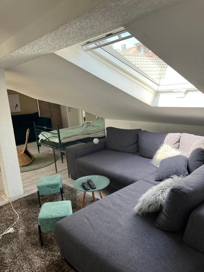 Ue Villa 4 Zimmer ヒルシャルト エクステリア 写真
